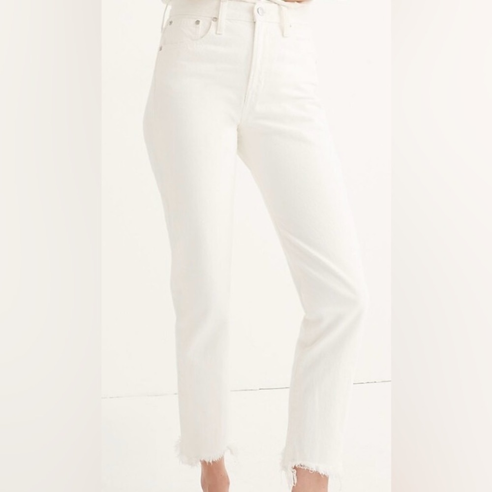 NWOT Madewell Women’s “The Perfect Summer Jean” Destructed Hem Edition